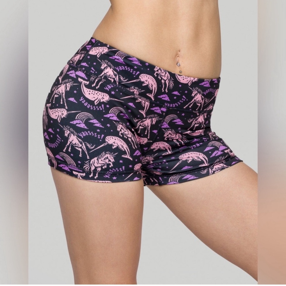 IAB NWT BOOTY YAASS BLACKISH Short, size XL (12) 3inch Inseam